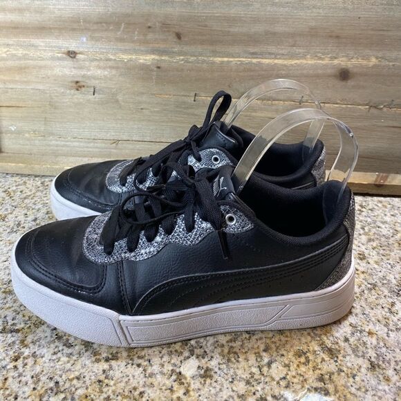 Puma Shoes - PUMA 2021 Wmns Skye Untamed 'Snakeskin - Black'